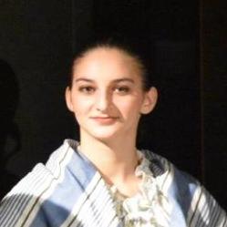 Marine, Marlène dans Victorine et Tiroun : mai aquì ! 